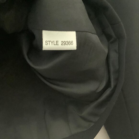 Ann Taylor Blazer Women Size 6 Wool Blend Stretch Black Lined 2 Button - Picture 6 of 9